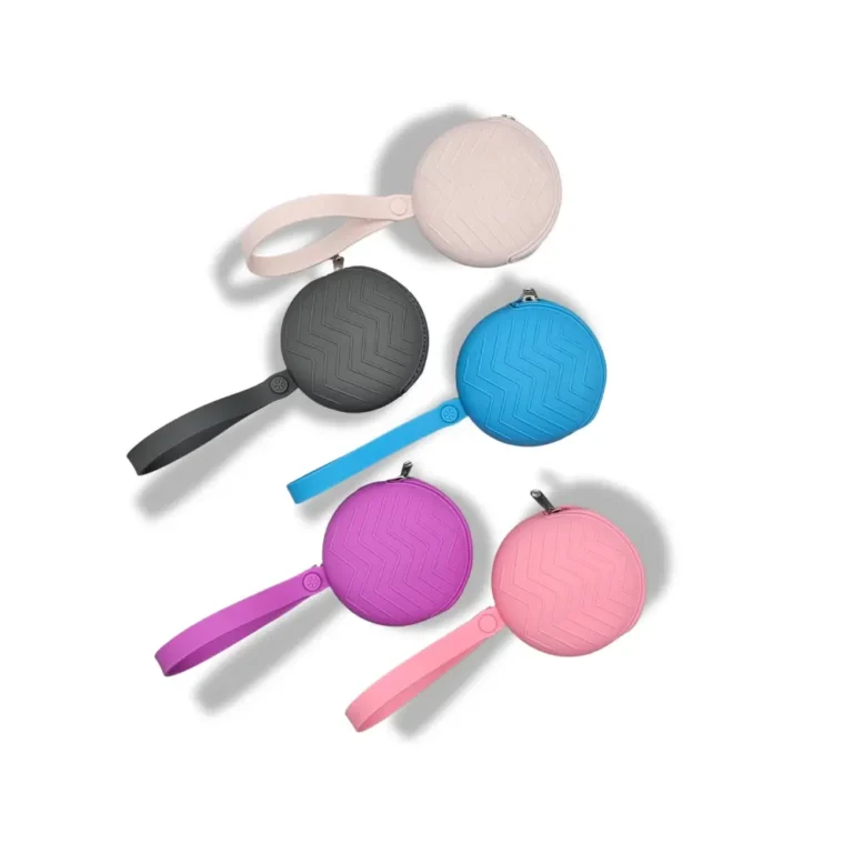 Colorful round pouches with zigzag pattern